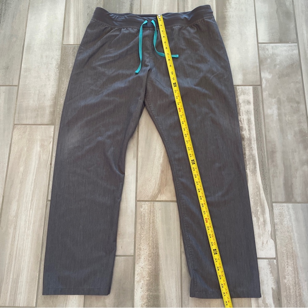 Figs Technical Collection Gray Basic Livingston S… - image 4